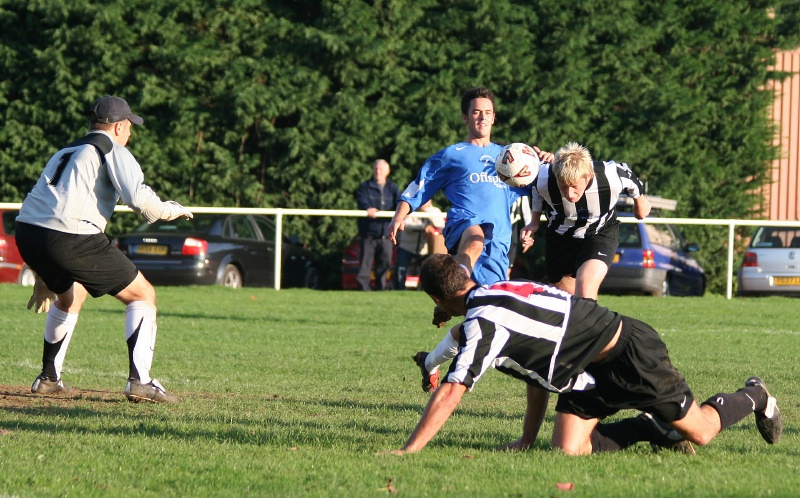 This defending header by Tom Stripp ...
