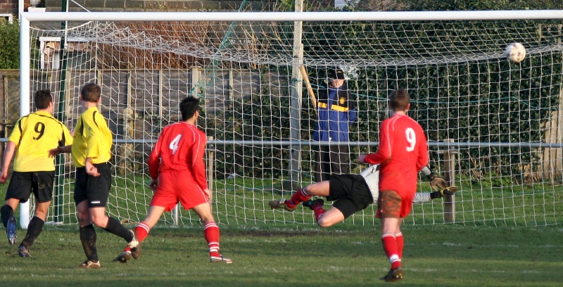 A great save from Dave Hyatt
