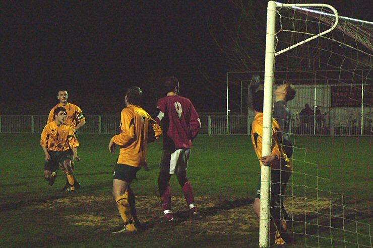 Jamie Taylor, Eddie French, Joe Clark (7), Gary Norgate (9), Stuart Hardy on the post and keeper Gary Elliot watch this attempt go out for a goal kick 
