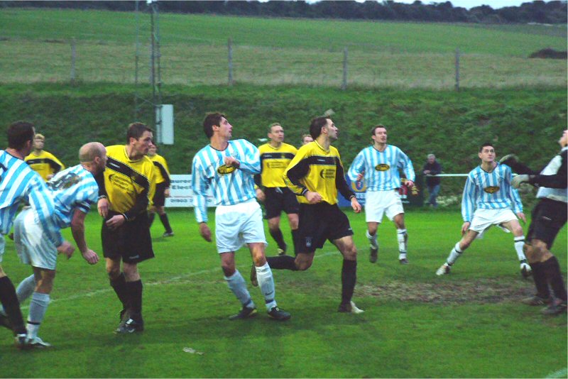 Worthing United attack
