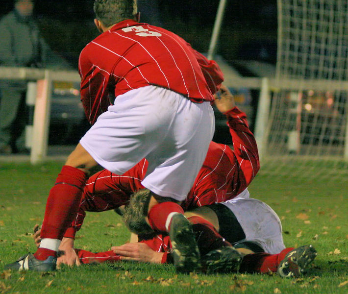 Matt Huckett gets the winner from the spot on 88 minutes and celebrations begin ...
