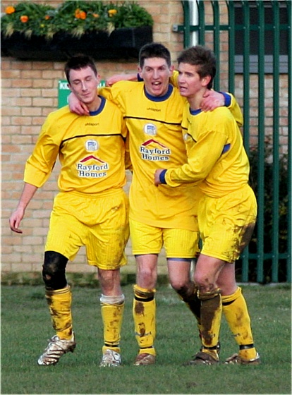 Haywards Heath celebrate Lee Skinner's goal
