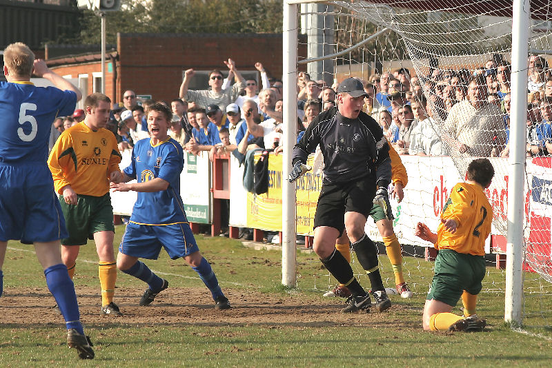 ... and AFC Wimbledon are one up after seven minutes
