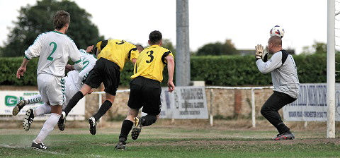 Lee Paul (10) diving equalises for Chi ...
