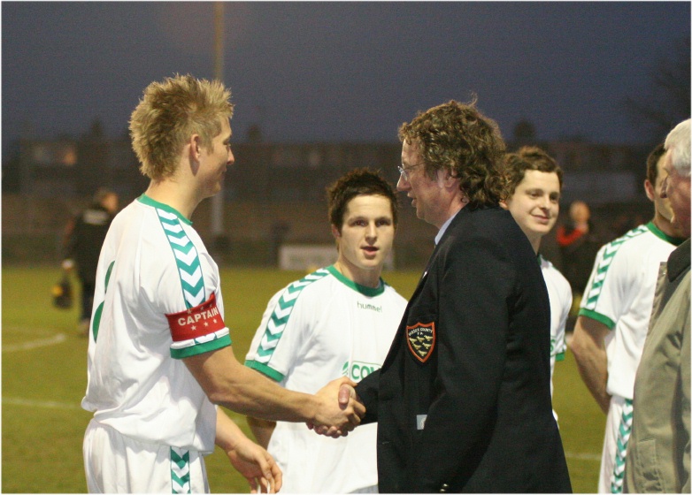 Chi captain Alex Ward meets Phil Chaplin and Ray Lewis ...
