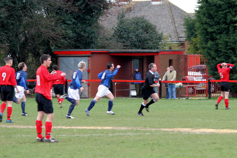 Wick go behind to a goal from Dave Adams (out of shot) after only five minutes
