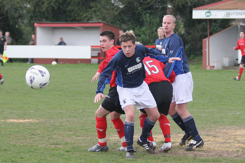 Tom Nowell, Adam Hunt, Jan Miller and Ian Meek cannot reach the ball
