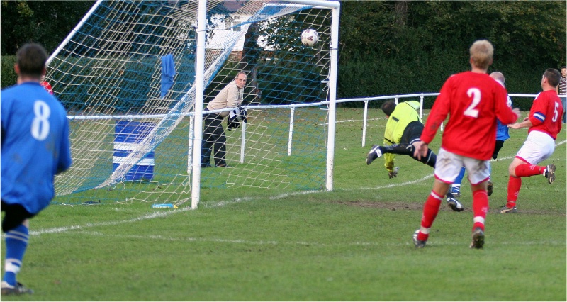 Jordan Renshaw (8) scores on 60 minutes to make it 2-2
