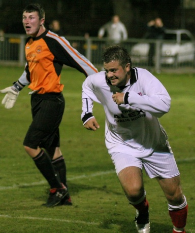 3-1 to Pagham and Rob seems happy with that
