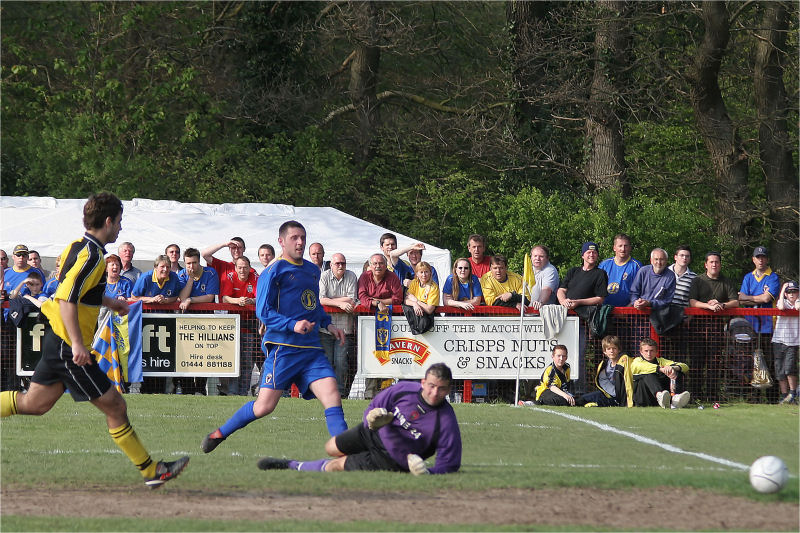 Gavin Bolger gets the third Dons goal ...
