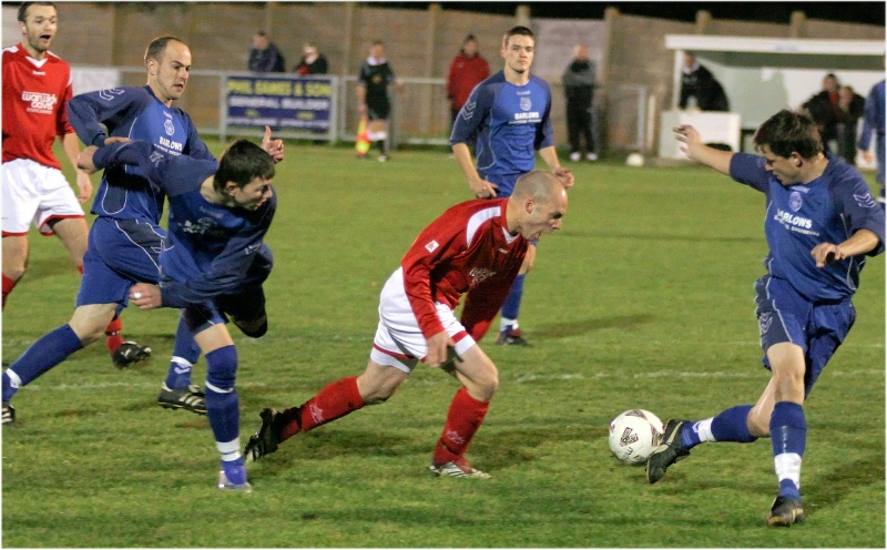 Matt Huckett on his way to scoring in the 10th minute ...
