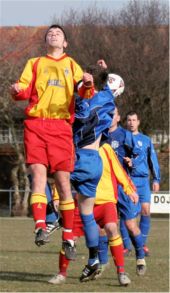 Queuing up for a header
