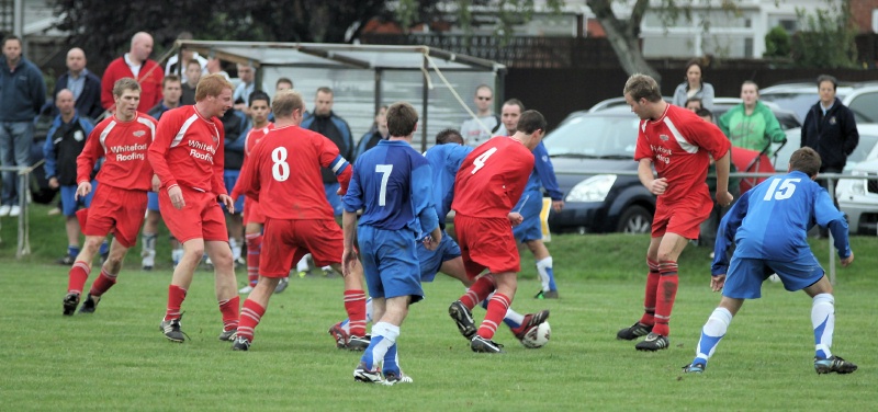 4-1 up Rustington still keep up the action near the end
