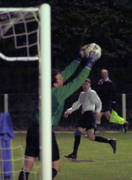 Ben O'Connor grabs a shot from Sonny Banks
