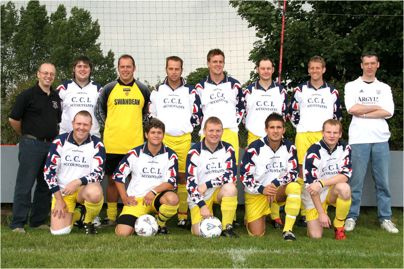 Back L-R: David Bauckham Site Founder - Nomad; Dan Gander - DanBHTFC; Dean Bradford player-manager - Deano; Gareth Davies - Rusty G; Ryan Walton Captain - Tye; Mat Wroe - Spacey; John Rhodie - Lancer; Geoff Anscombe Forum designer - Geoff.
Front: Spencer Mitchell - Spence; Simon Whitney J- BWhito; Paul Sargeant - Tiger; Ricki Mitchell - Elmfc; James Comer - Red Boots.

Not pictured: Craig Ottley - Otters; Brett Neal - Hitman; Andy Mead - Bambi

