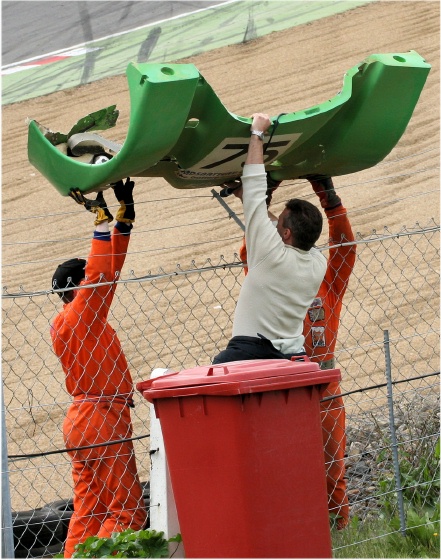 Some cars left the track in instalments
