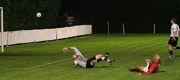 ... but Scott Tipper makes it 2-1 to Arundel with almost the last kick
