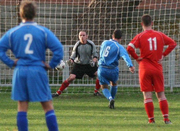 Richard Carter puts away Shoreham's 2nd penalty
