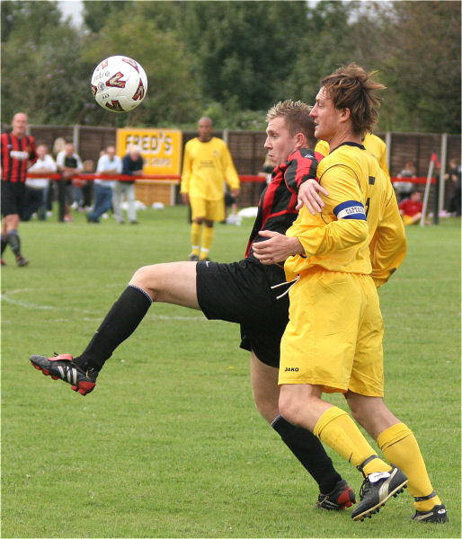 Danny Curd fends off Marc Cable
