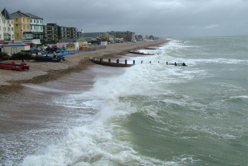 Bognor 7 Apr 05
