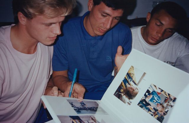 John Scales, Lawrie Sanchez and Terry Phelan check out the photo album

